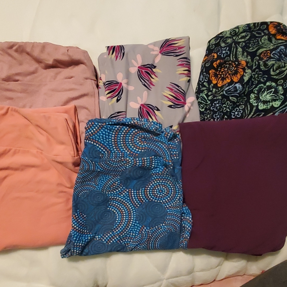 Lot of 6 lularoe OS leggings SOLD